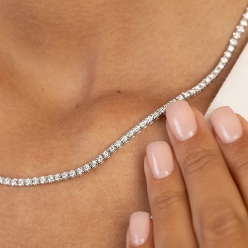 Naszyjnik z białego złota z diamentami laboratoryjnymi 4,38 ct