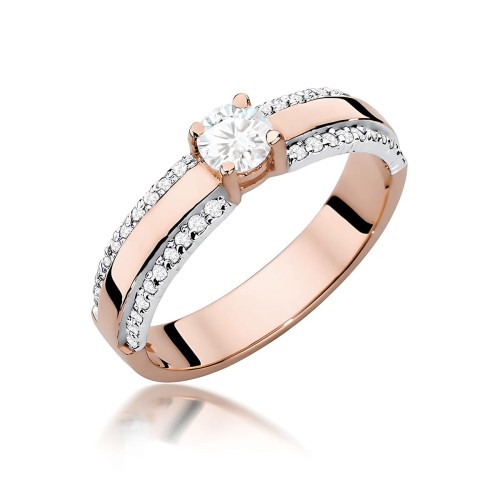 Pierścionek z różowego złota z brylantem centralnym oraz z brylantami na szynie