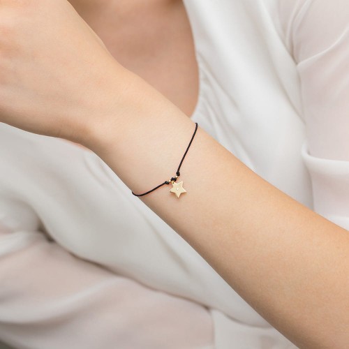 Sznurkowa bransoletka z motywem gwiazdki z brylantem