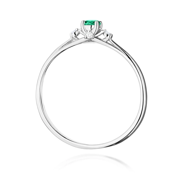 Pierścionek z Szmaragdem 0,15 ct oraz brylantami