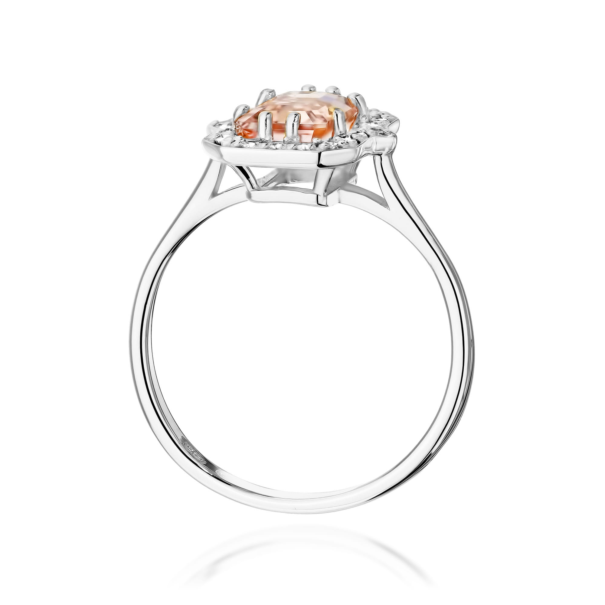 Prostokątny pierścionek z Morganitem i brylantami