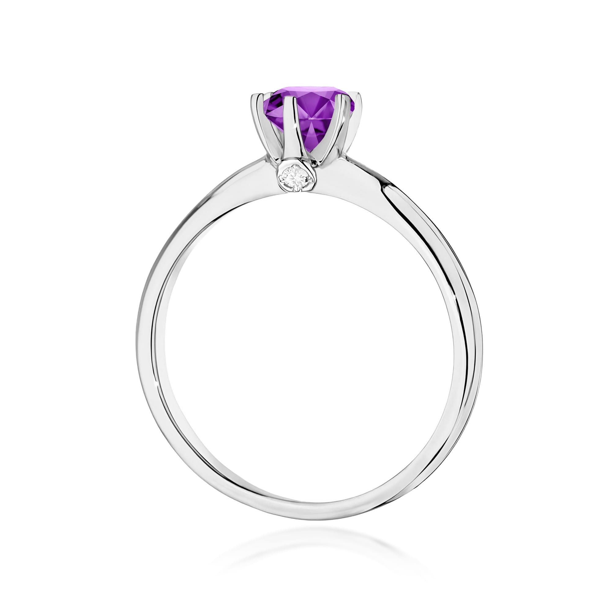 Pierścionek klasyczny z Ametystem 0,50ct białe złoto