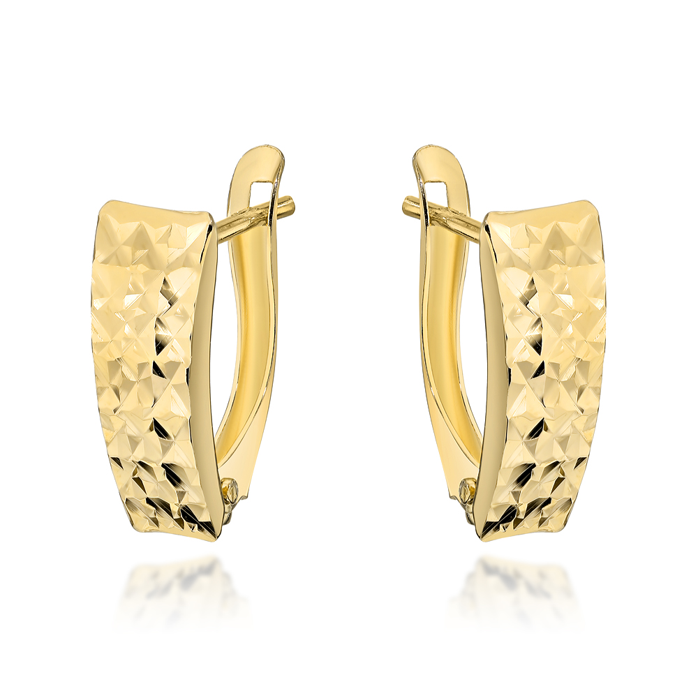 Kolczyki złote ozdobione diamentowaniem pr. 375